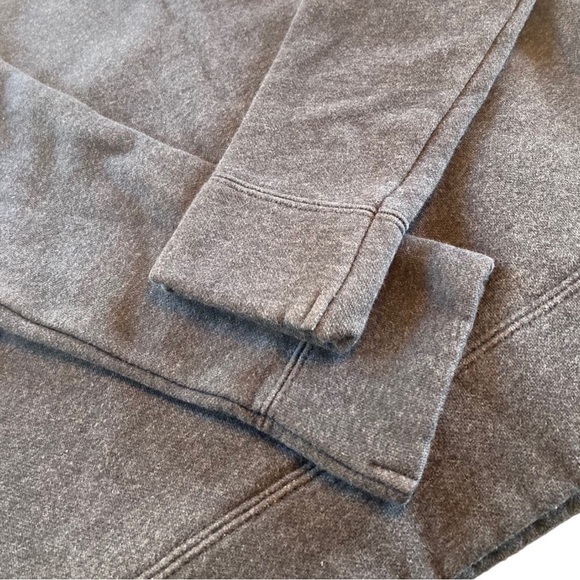 Puma Pullover - Picture 3 of 5